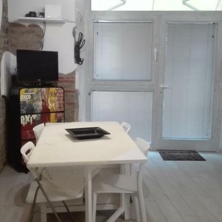 "Via Cavour 81" Apartment Arezzo Bagian luar foto