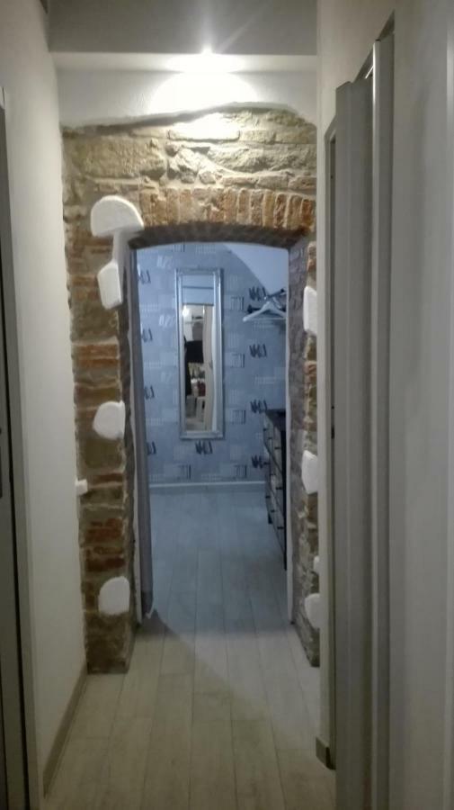 "Via Cavour 81" Apartment Arezzo Bagian luar foto