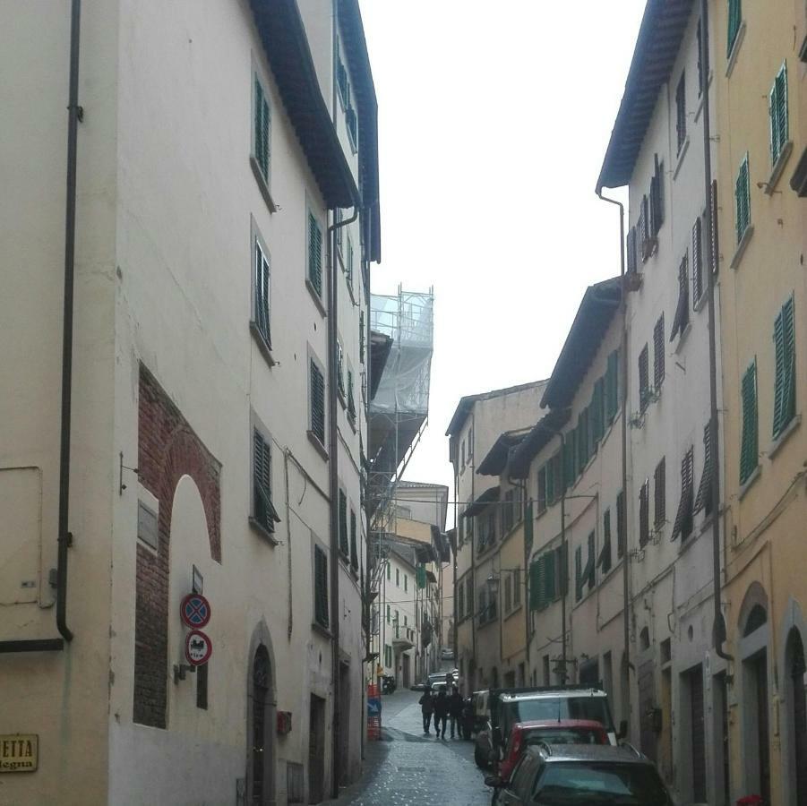 "Via Cavour 81" Apartment Arezzo Bagian luar foto