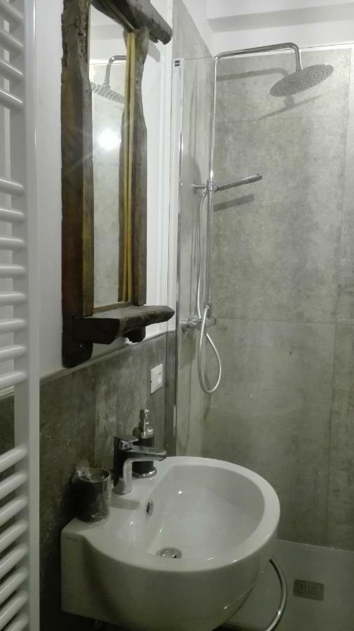"Via Cavour 81" Apartment Arezzo Bagian luar foto